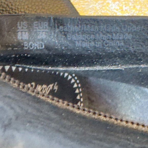 CIRCUS by Sam Edelman Shoes Black Leather Gold Block Heel Bootie Womans 8M - Picture 11 of 12